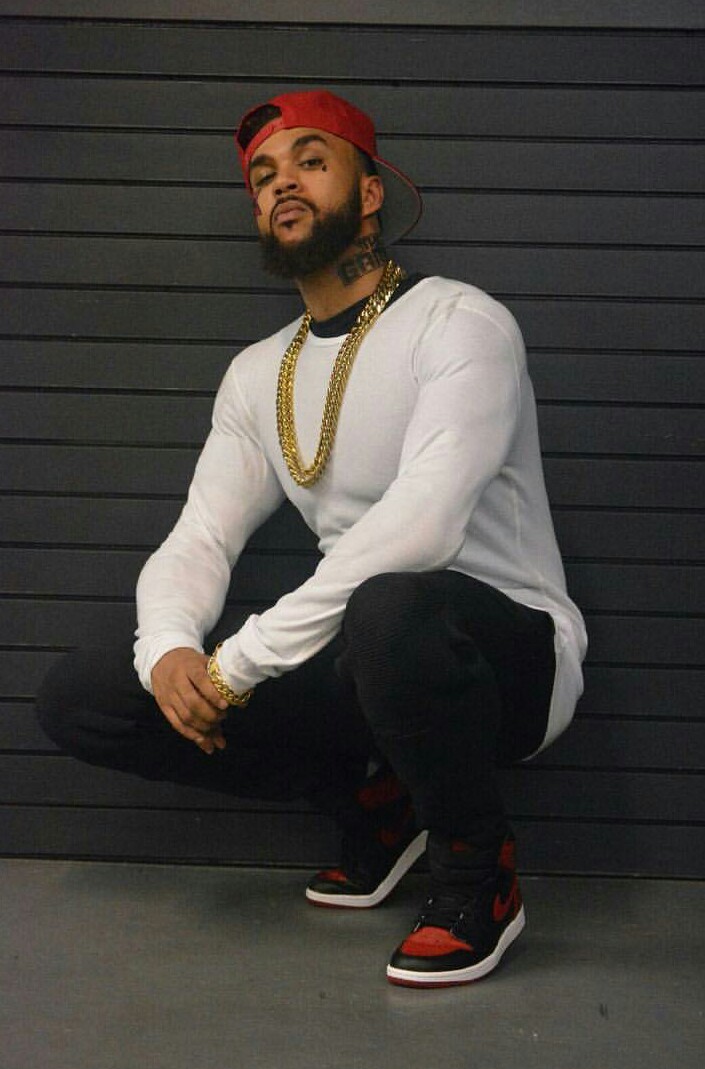 jidenna-dressed-up-as-the-game-for-halloween