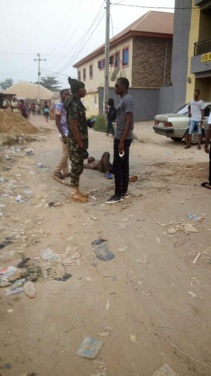 Soldier Tortures Man Accused Of Stealing Phone In Anambra State
