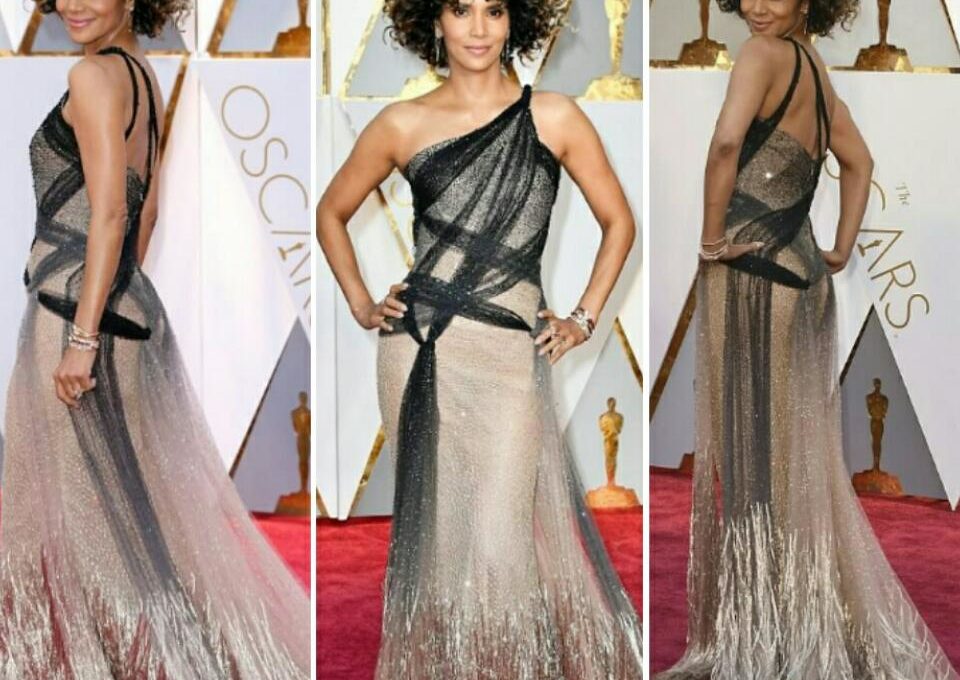 Halle Berry Rocks Curly Locks And Atelier Versace Dress At The Academy Awards