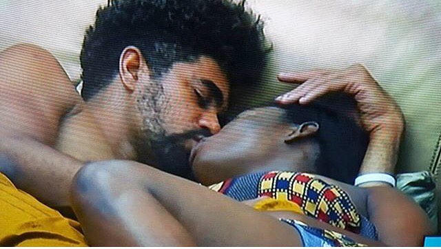 Thin Tall Tony And Bisola Kissing In The Big Brother Naija 2017 House 