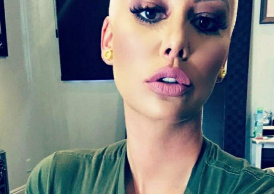 Amber Rose Puts Her Enviable Cleavage On Display In NSFW Instagram Video