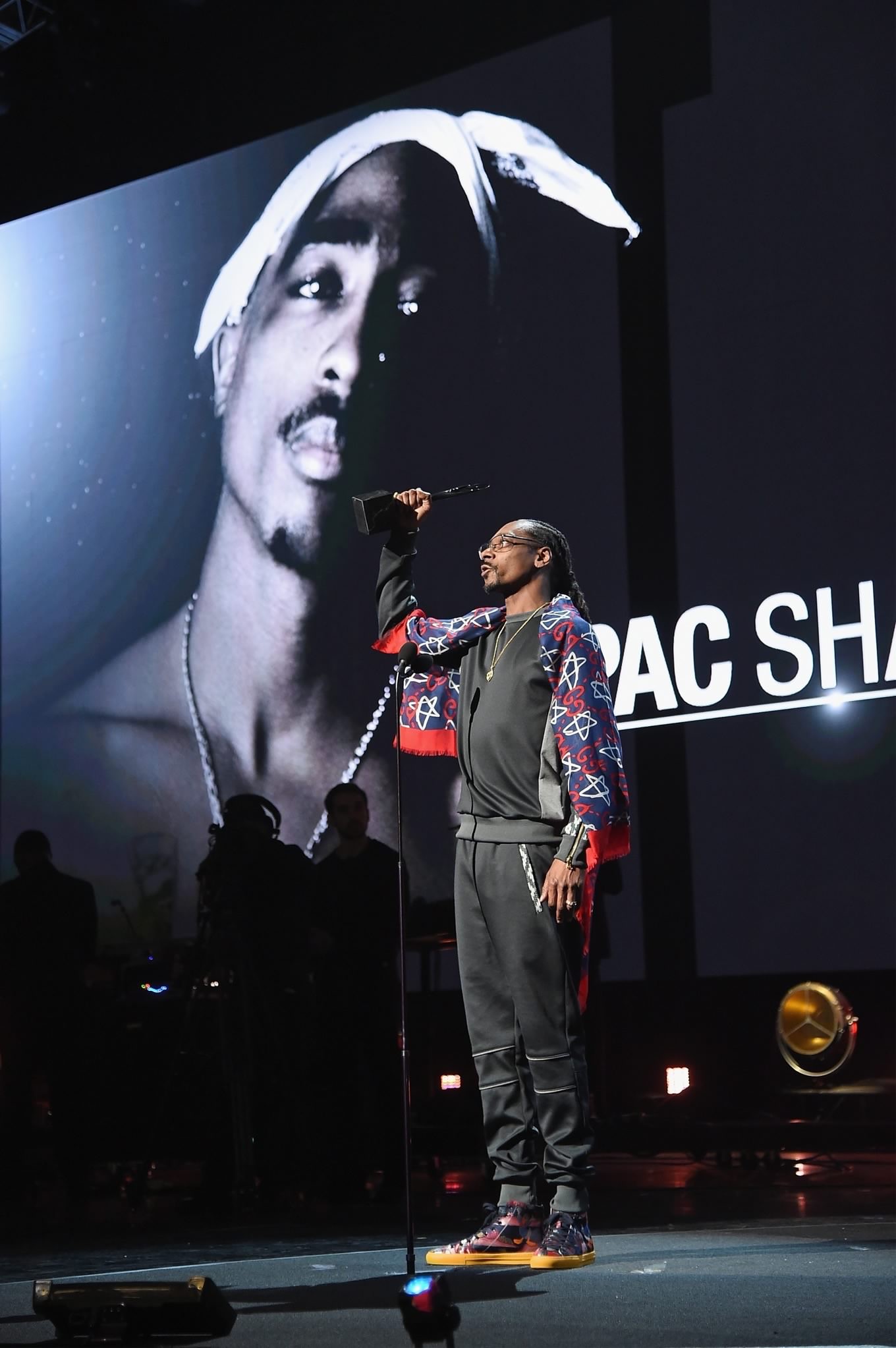 Tupac Has Been Inducted Into Rock And Roll Hall Of Fame