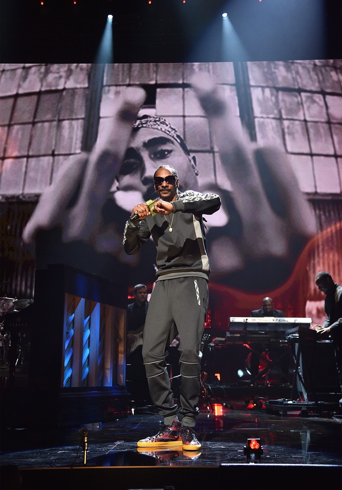 Tupac Has Been Inducted Into Rock And Roll Hall Of Fame