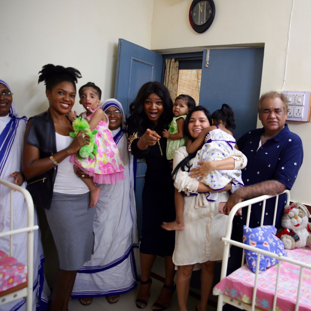 Omotola Jalade-Ekeinde And Omoni Oboli Visited Mother Teresa Orphanage Home In India 8