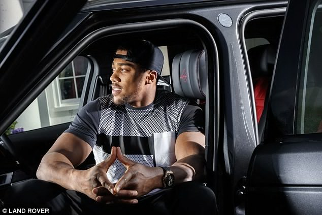 Anthony Joshua’s Epic New £150k Range Rover With Diamonds Stitched Into Seats 6