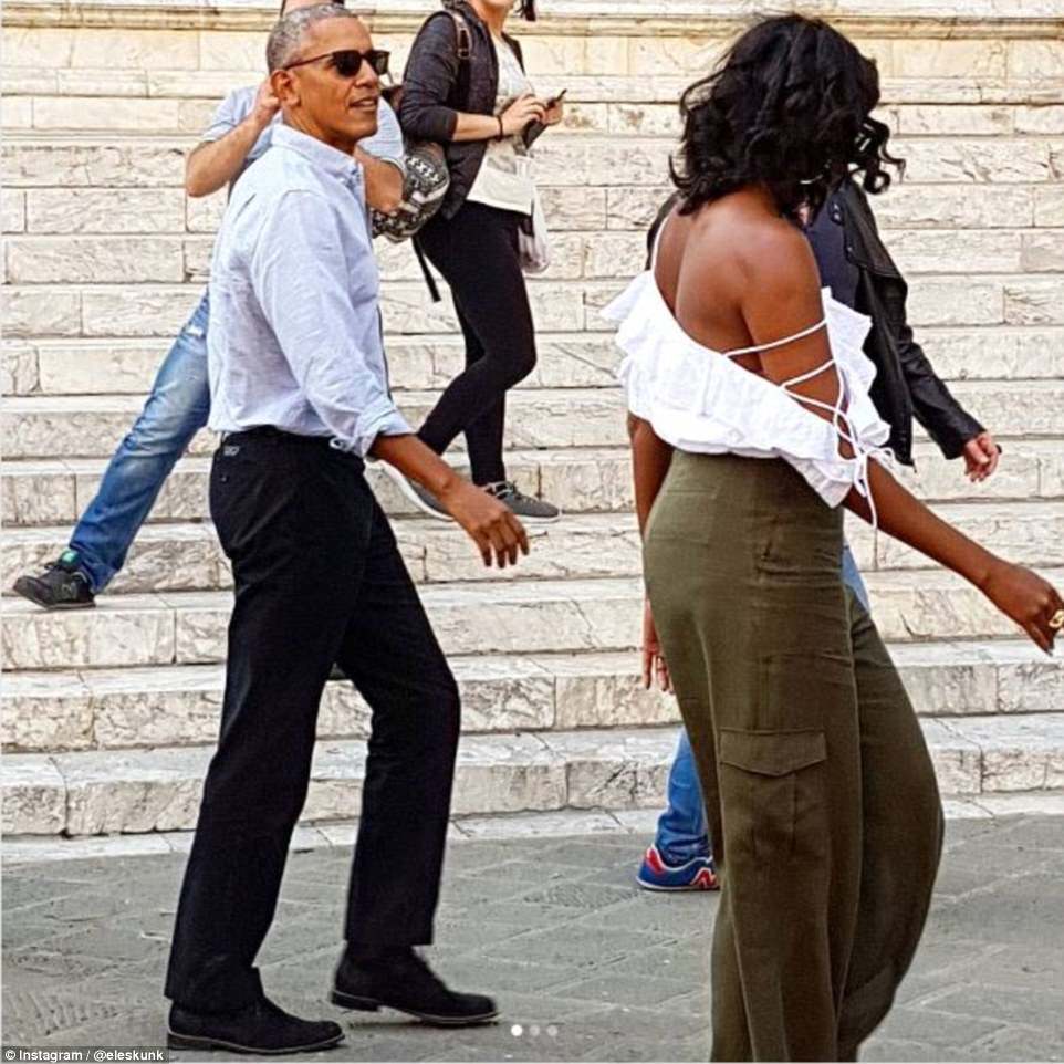 Michelle Obama Looks Stylish In Flirty Strappy Top While On Vacation With Barack Obama In Tuscany 2