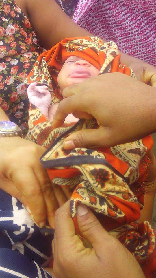 Mentally Unstable Woman Delivers Baby Girl In Bonny 7
