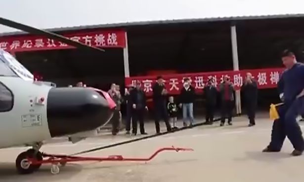 Martial Arts Expert Pulls Helicopter 10 Metres With His Manhood 2