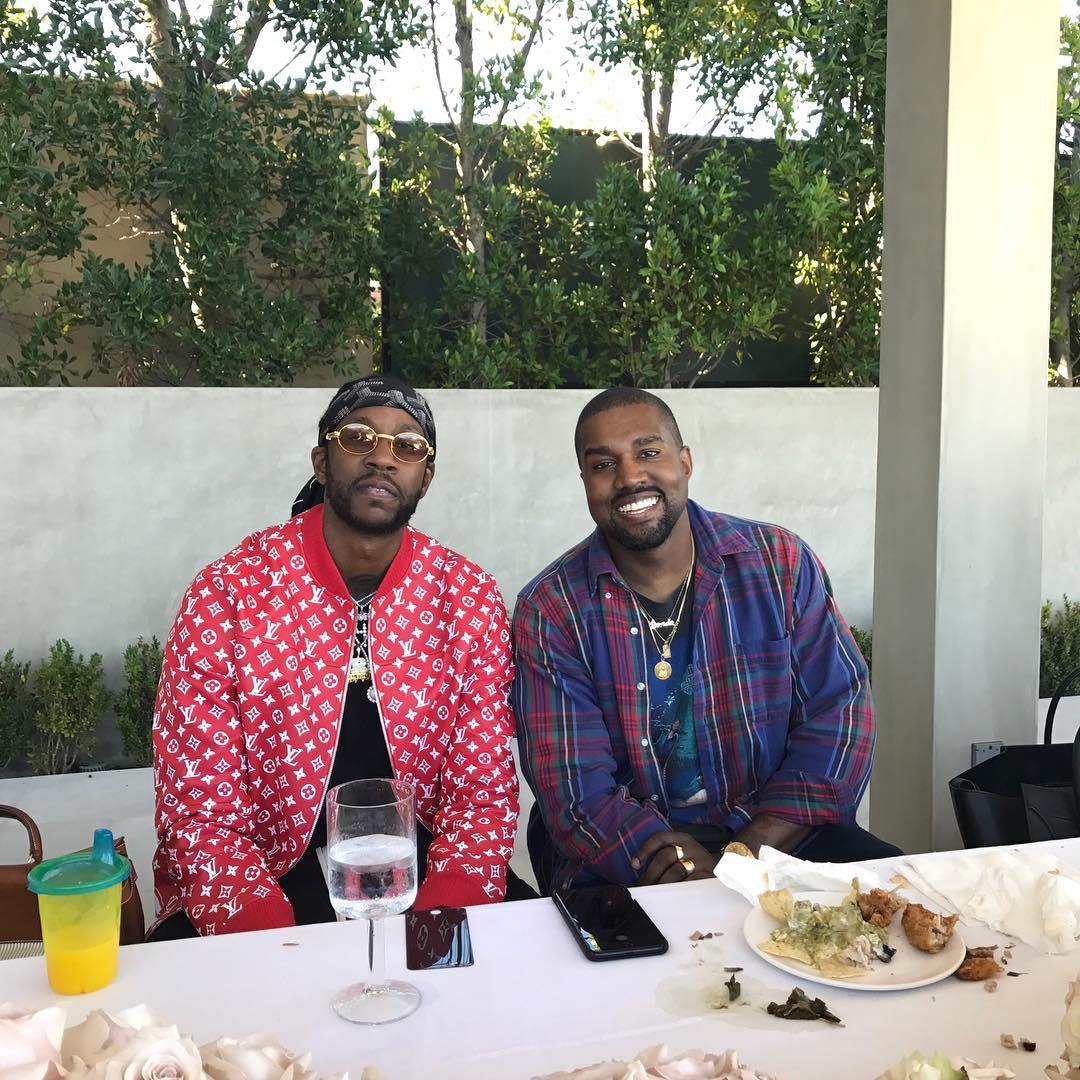Kim Kardashian And Kanye West Fun Family Photo Alongside 2Chainz (2) 