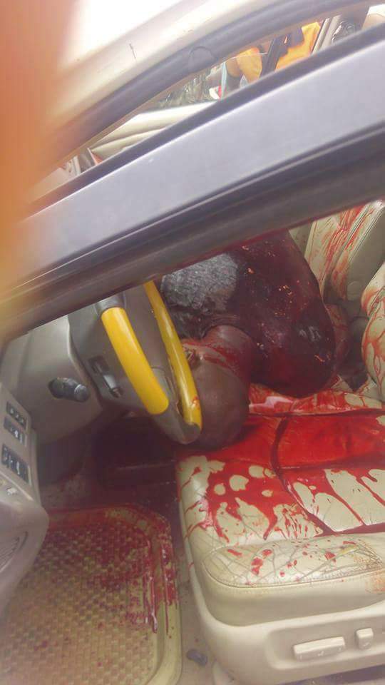 Armed Robbers Have Shot A Man Dead Around Tetlow Road In Owerri (4)