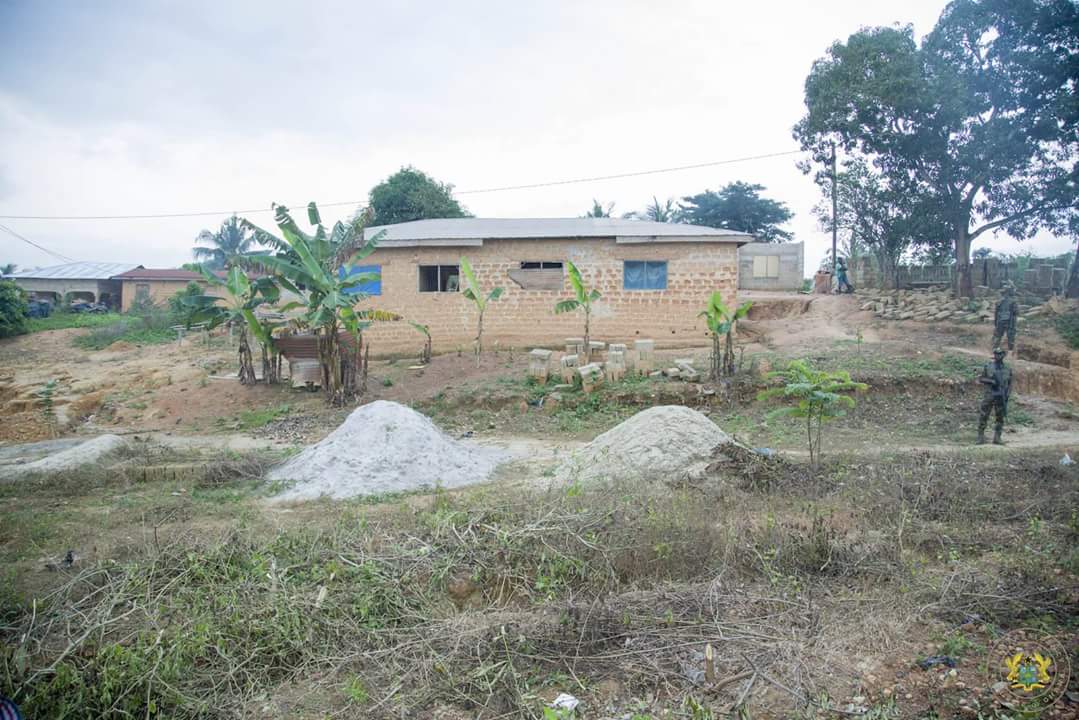 Nana Akufo-Addo Visited Major Maxwell Mahama Murder Site In Denkyira-Obuasi (9)