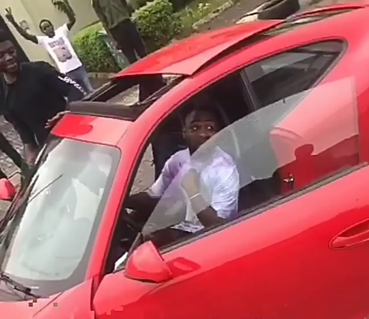 Davido Gifted Himself With A 2017 Porsche 911 Car (1)