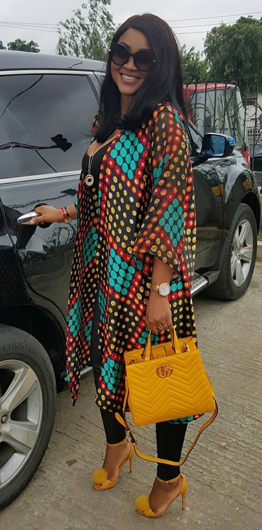 Mercy Aigbe Steps Out Looking Gorgeous In Leggings And Camisole (1)
