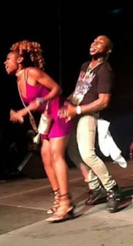 Davido And His Facial Expression As Lady Grinds Him While On Stage (1)