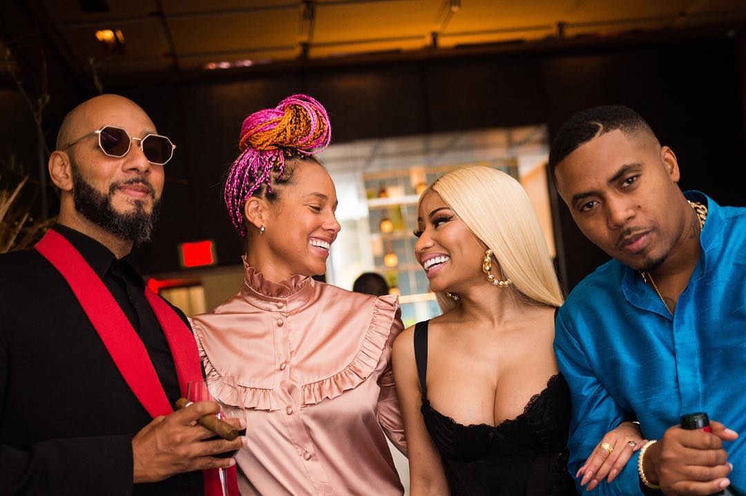 Nas And Nicki Minaj Cozy Up At His 44th Birthday Bash (6)