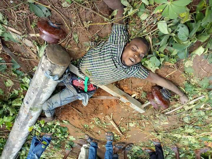 Man Dies After Pole Fell On Him While Attempting To Steal Electric Cables (1)