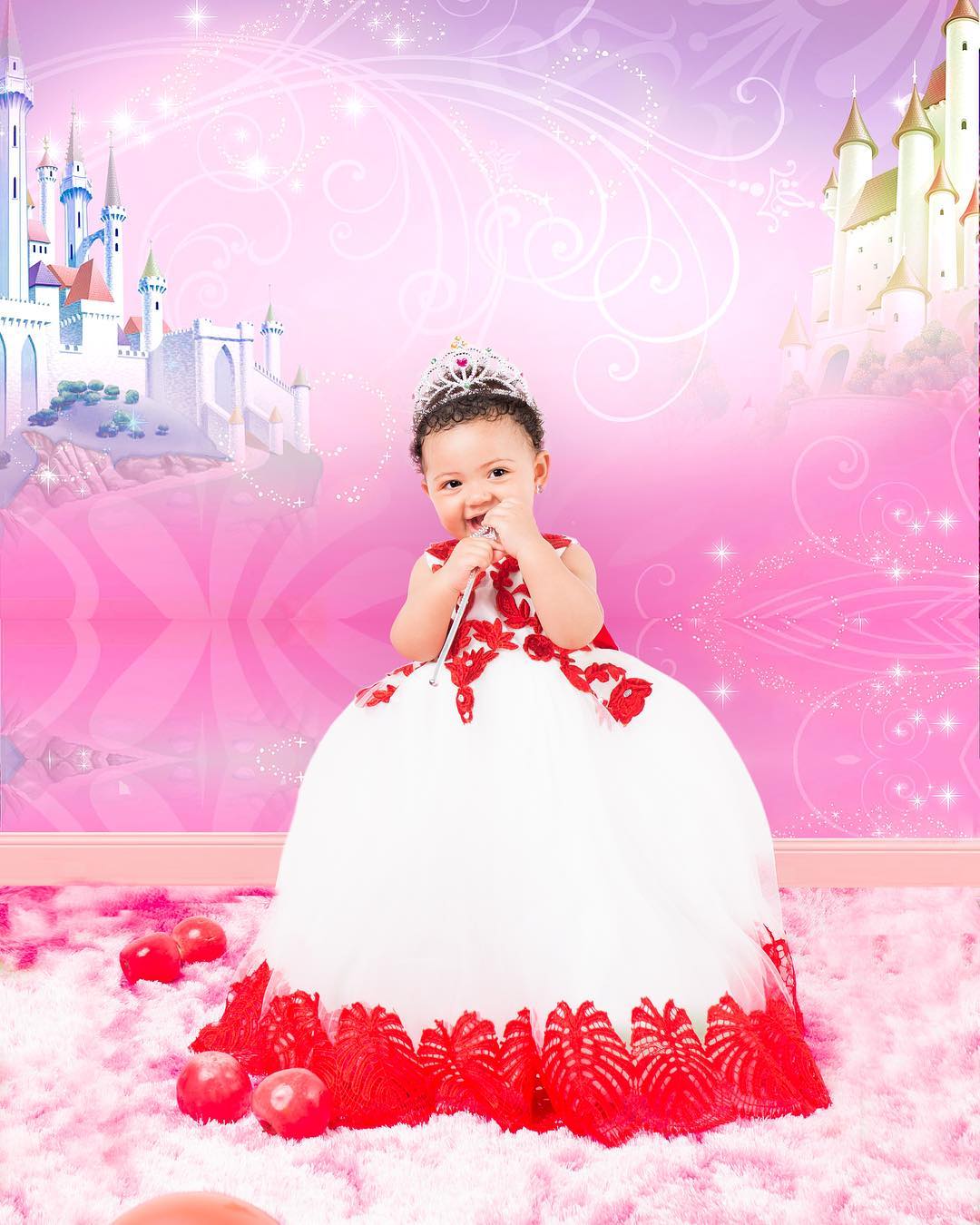 Baby Lorde Celebrates 1st Birthday (1)