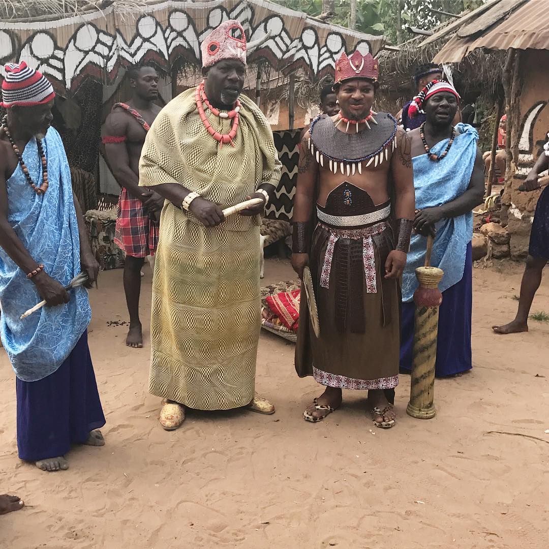 Rosy Meurer Pictured Alongside Walter Anga With Ejike Asiegbu And Rita Daniels On Set Twisted The Movie (6)