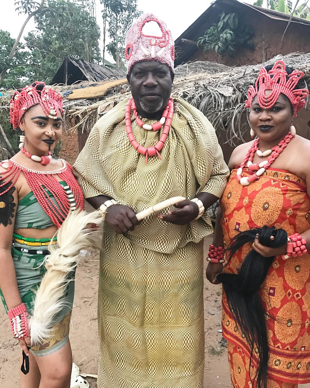 Rosy Meurer Pictured Alongside Walter Anga With Ejike Asiegbu And Rita Daniels On Set Twisted The Movie (2)