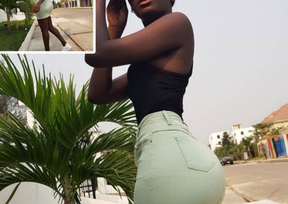 Nigerian Lady Snubbed After Sharing Hot Photos On Twitter