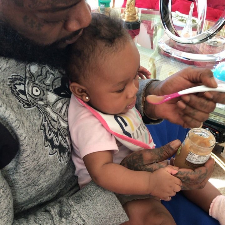 Rick Ross Daughter Hermes Eating From A Spoon For The First Time (2)