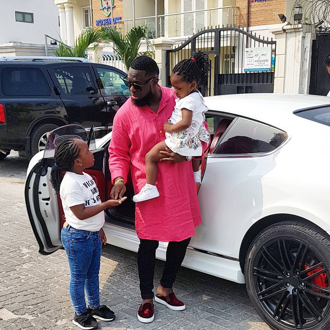 Timaya And Daughters Out On School (2)