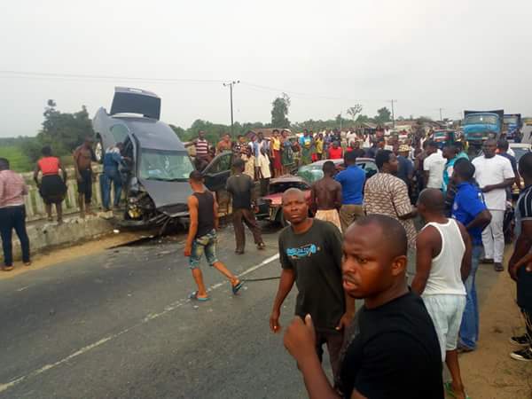 Collision Of Two Cars Destroyed A Man's Leg In Bayelsa State (3)