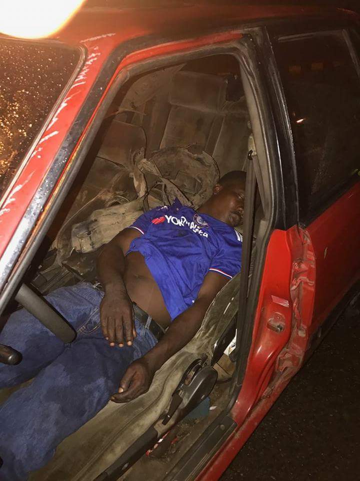 Drunk Driver Involved In Accident Adjuts Seat And Sleeps Off (2)