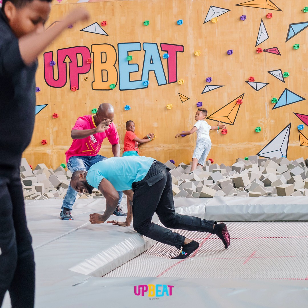 Peter Okoye Chilling At Upbeat Centre (6)