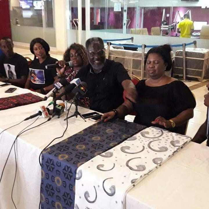 Ebony Reigns Father Weeps As Her Funeral Cloth Is Released (2)