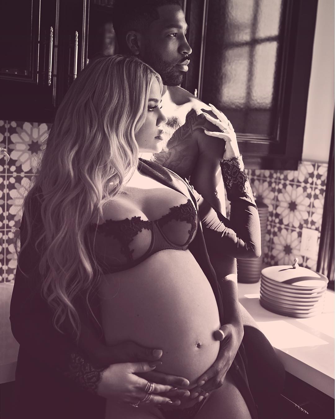 Khloe Kardashian And Tristan Thompson Cradling Her Bare Baby Bump (2)