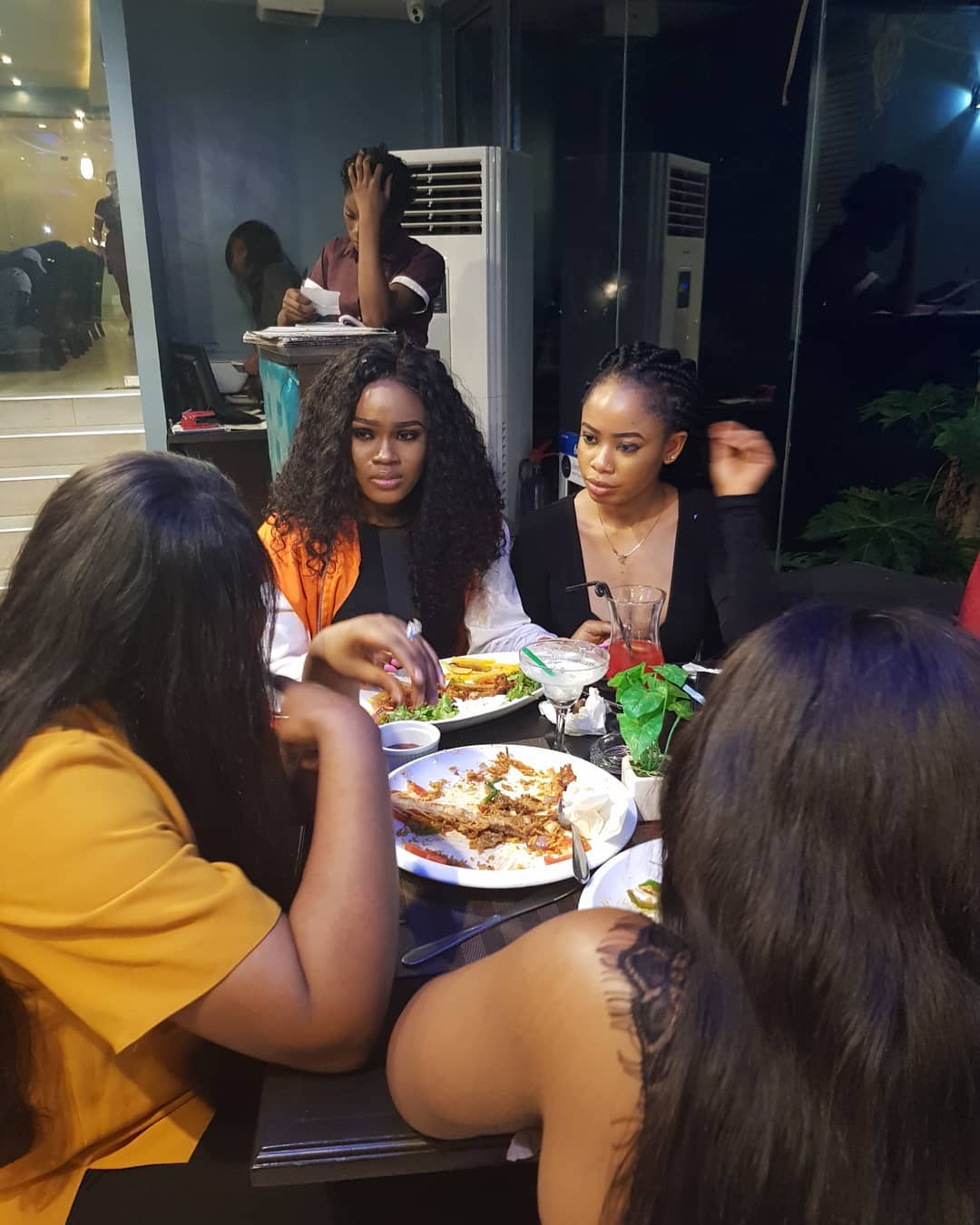 Tobi And Cee-C Reconcile At PayPorte Dinner (7)