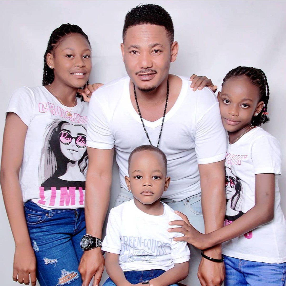 Frank Artus Shares Beautiful Family Photos To Celebrate His Birthday (2)