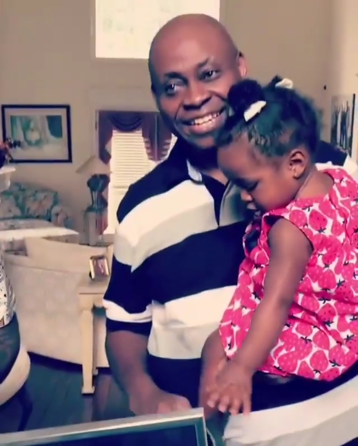 Davido Shares Beautiful 3 Generation Photo (4)