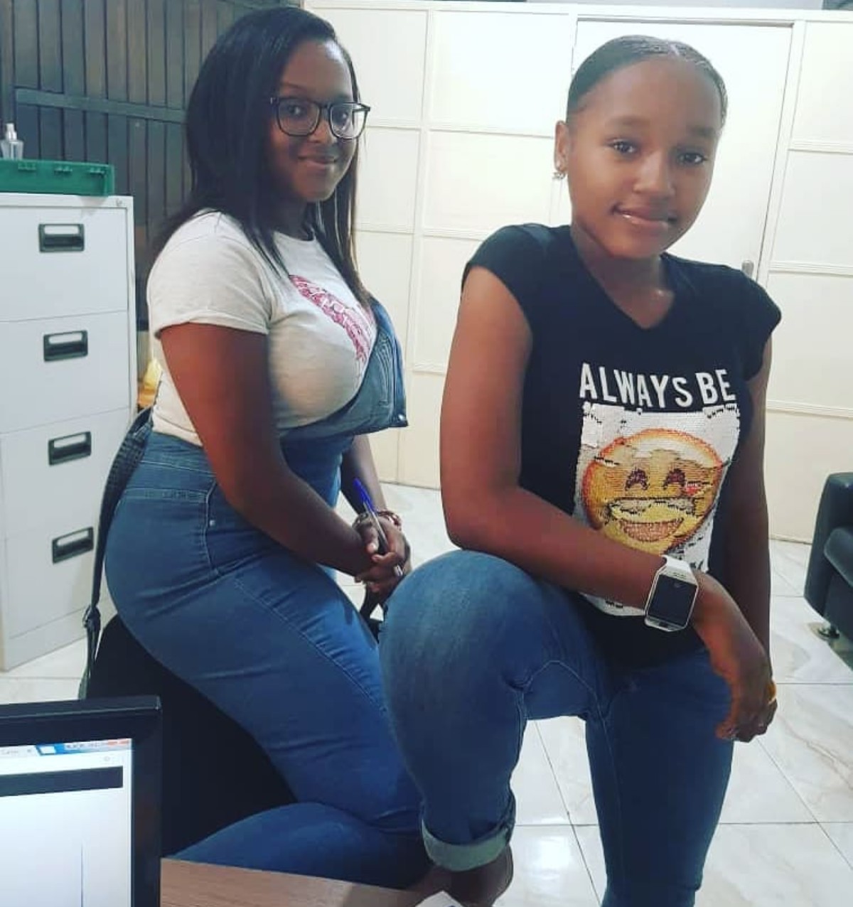 Van Vicker Shares Adorable New Photo Of His Daughters (2)