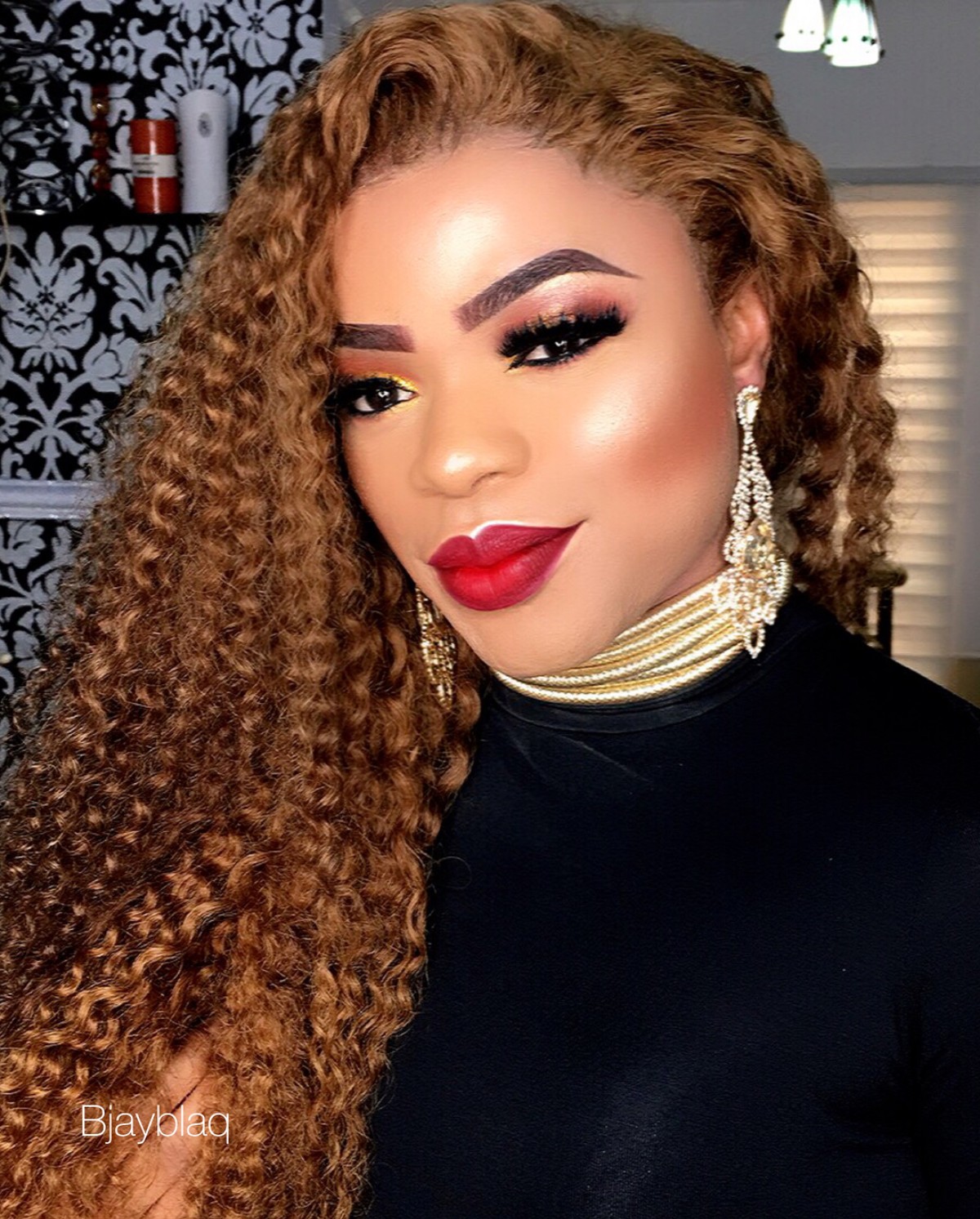 Bobrisky Makeup Photos (3)