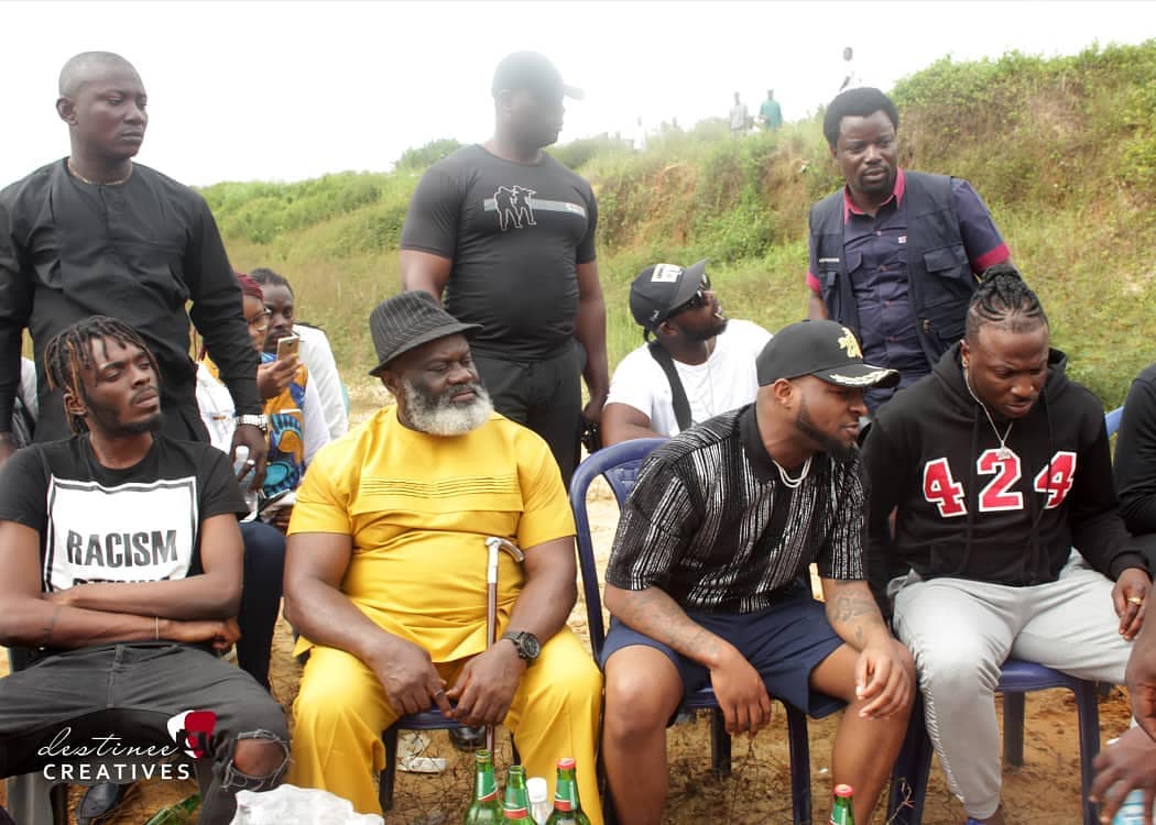 Harry B Anyanwu And Davido Pictured On Set Of Duncan Mighty's Music Video (4)