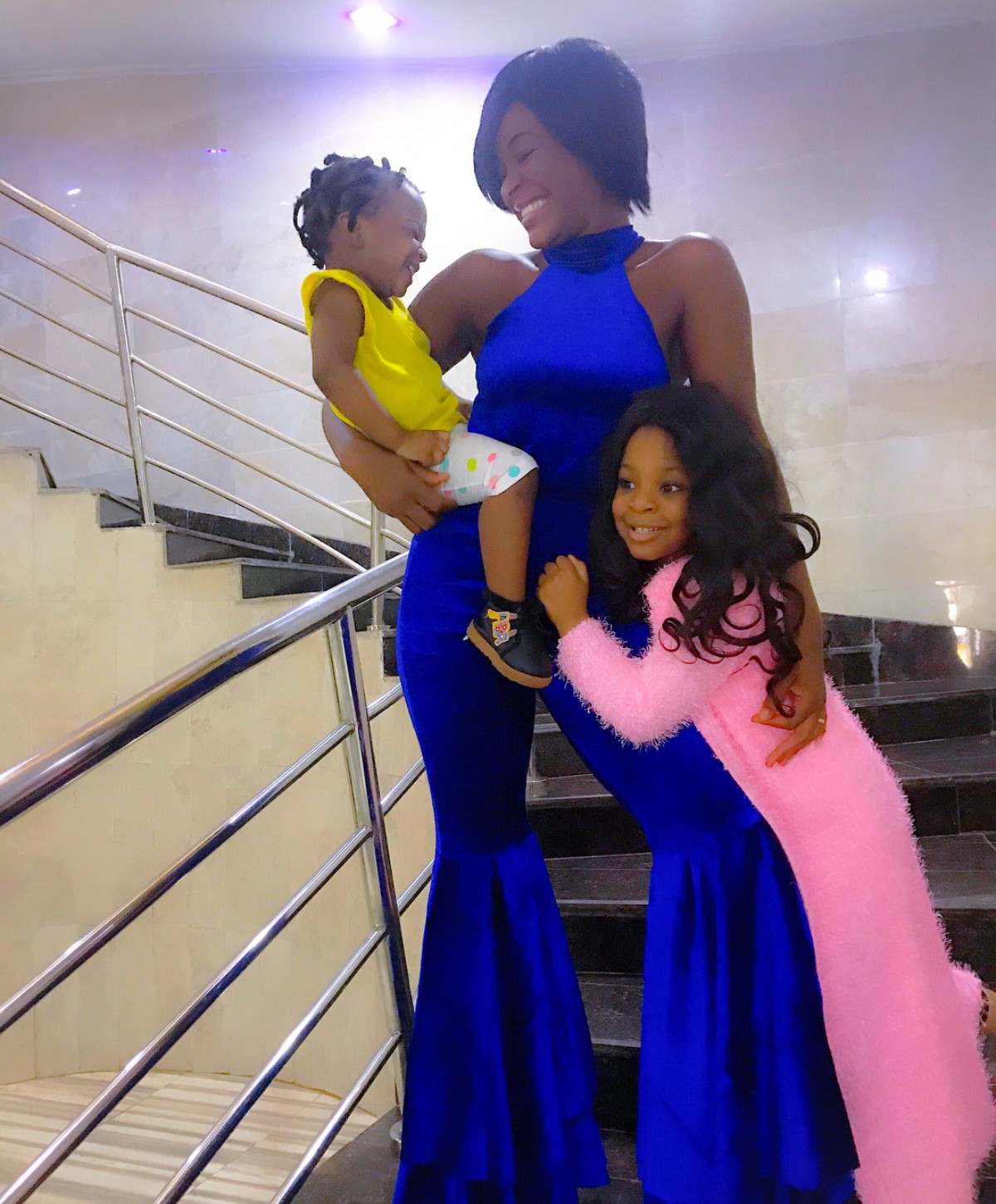 Chacha Eke In Adorable Shoot With Daughters Kamara And Kaira Faani (2)