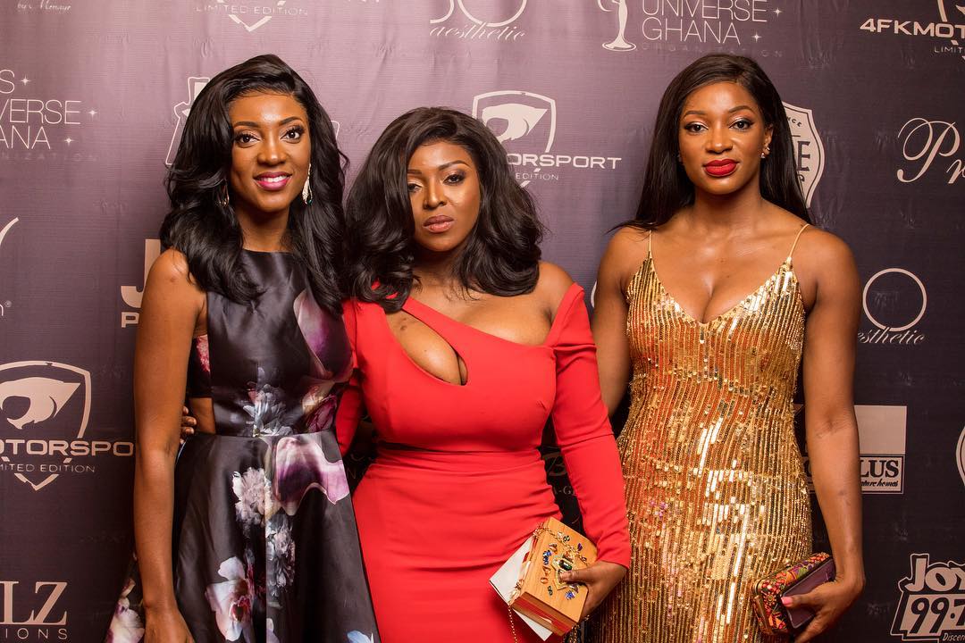 Yvonne Okoro With Sisters At 2018 Miss Universe Ghana