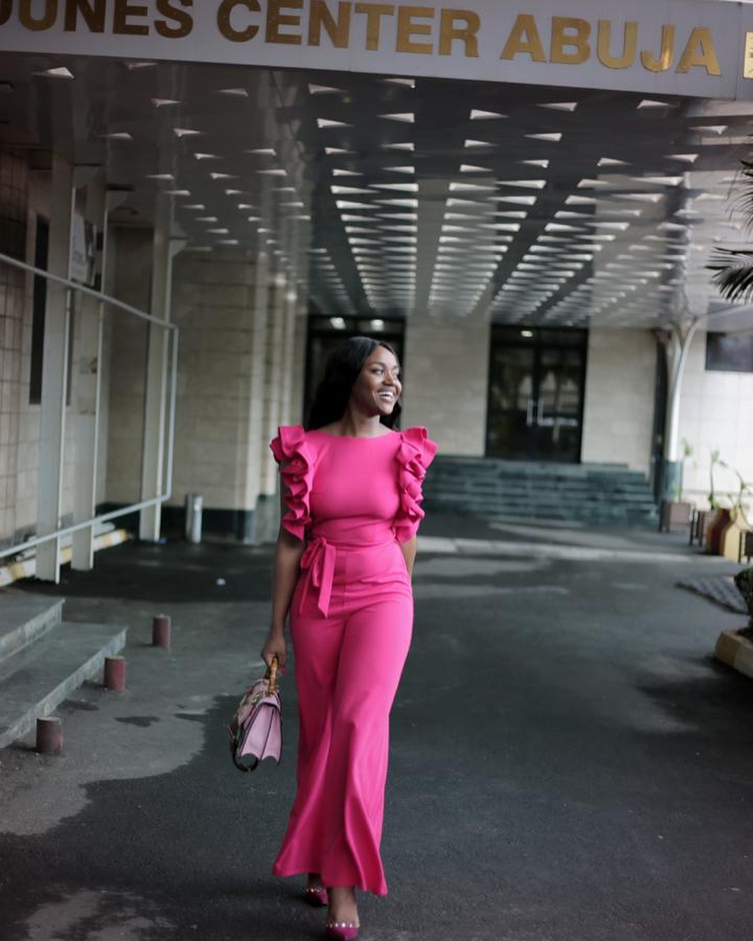 Chioma Stuns In Pink Jumpsuit (4)