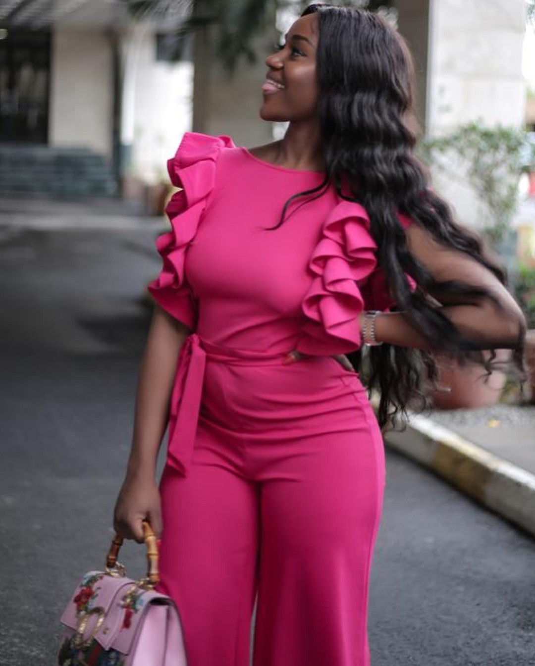 Chioma Stuns In Pink Jumpsuit (2)