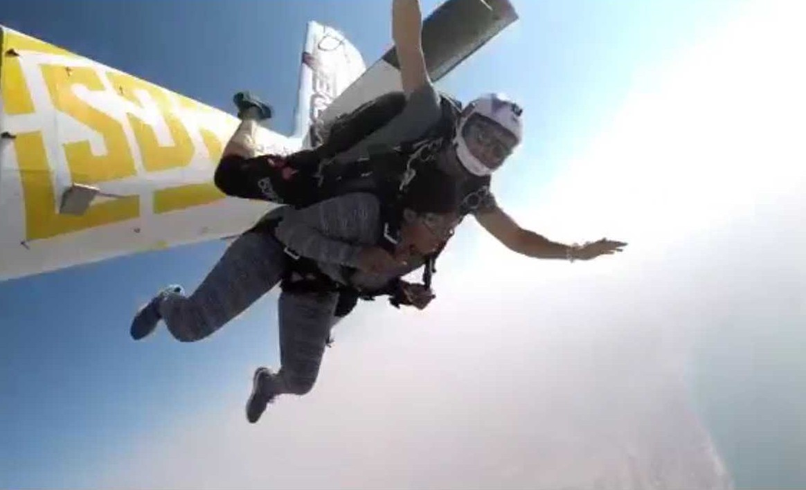 Rukky Sanda Skydives (3)