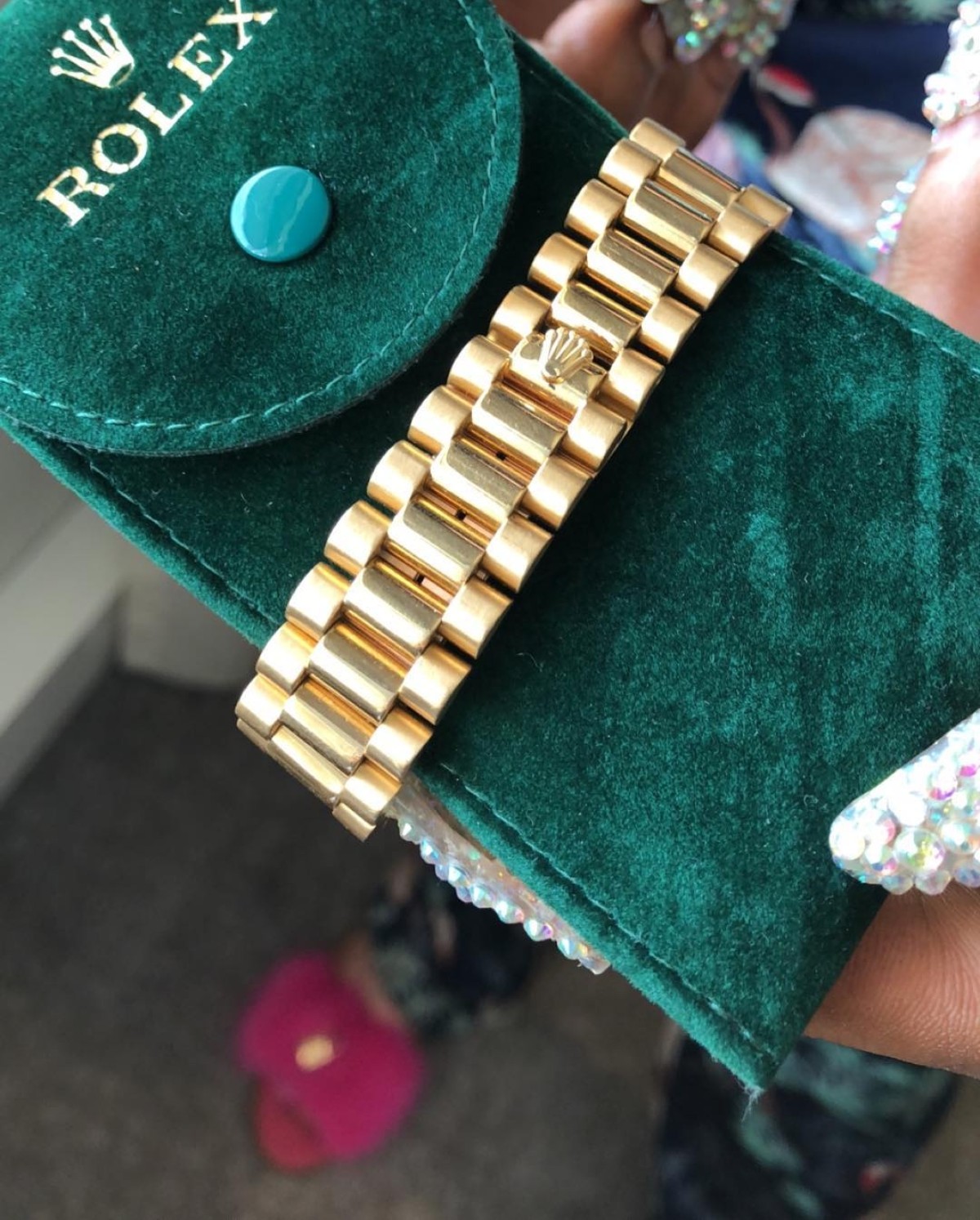 Bobrisky Gets A Rolex As Gift From His Bae (4)