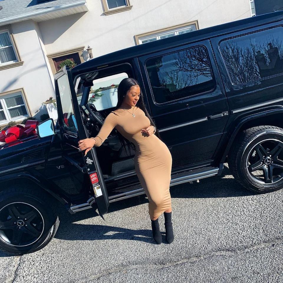 6ix9ine Bought His Girlfriend Jade A G Wagon From Jail