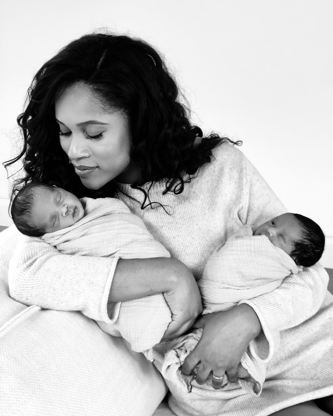 Nina Westbrook Shares Photo Of Twin Daughters Skye And Jordyn (2)