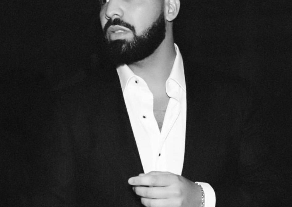 Drake Trolls NFL Fans On Instagram