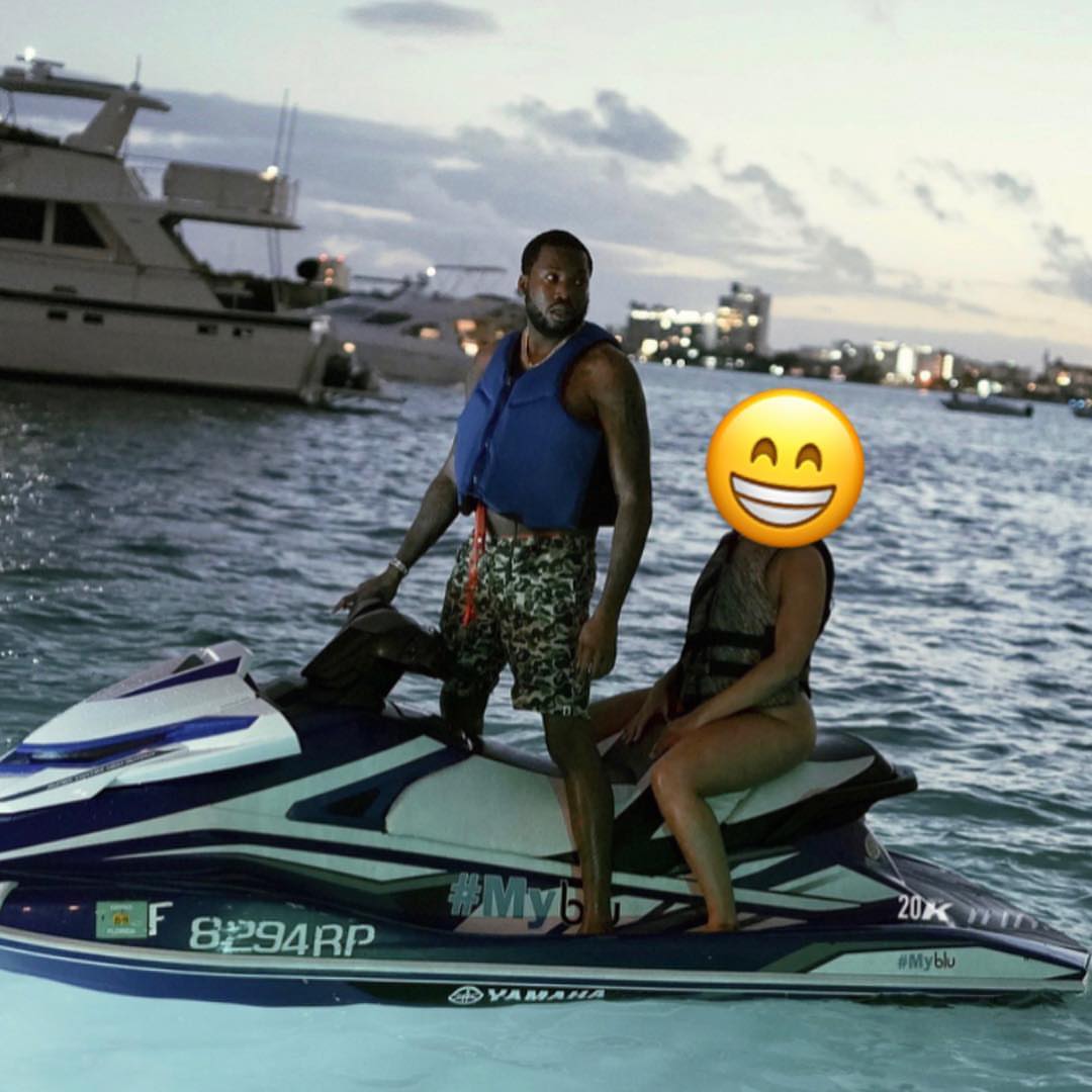 Meek Mill Mystery Bikini Woman Photo (3)