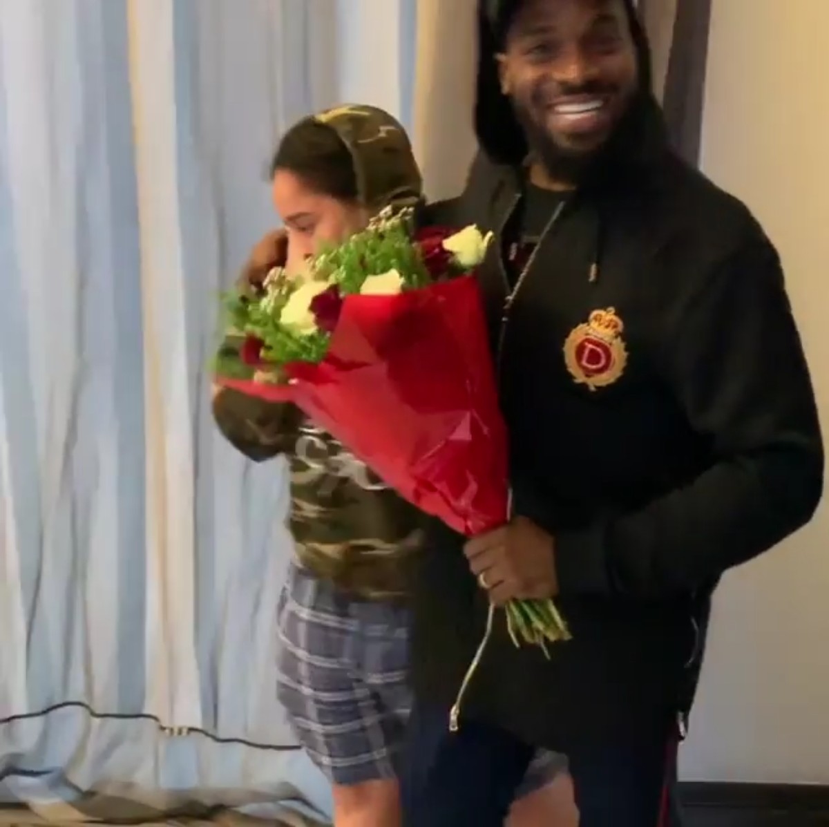 D’banj Surprises Wife Lineo Didi Kilgrow With Gifts On Valentine's Day (6)