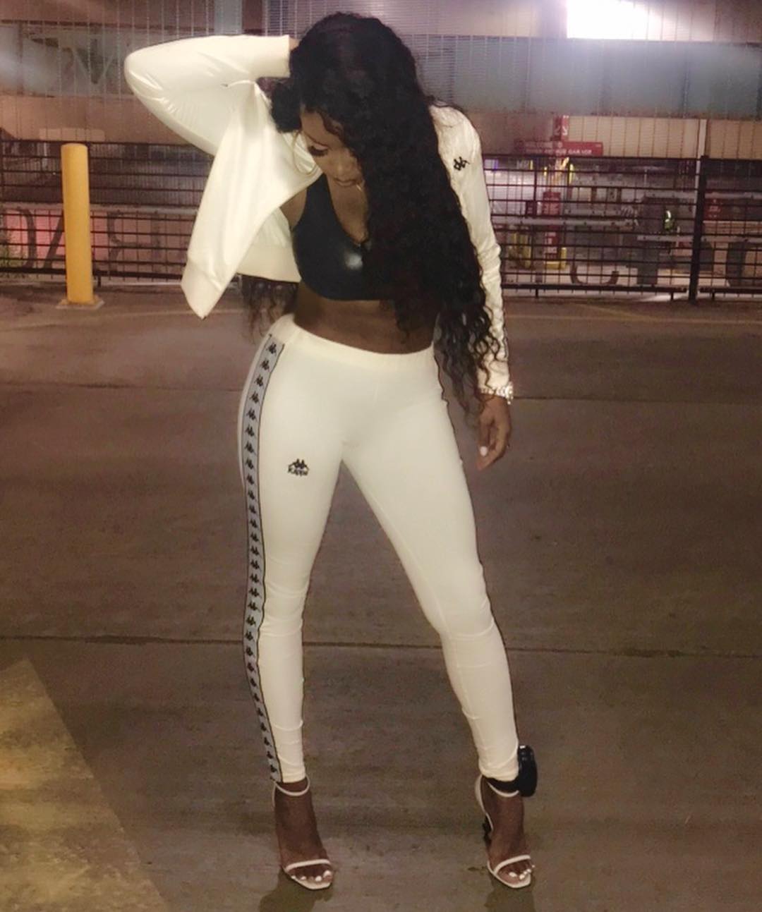 Remy Ma Poses For Pics While Wearing Ankle Monitor (2)