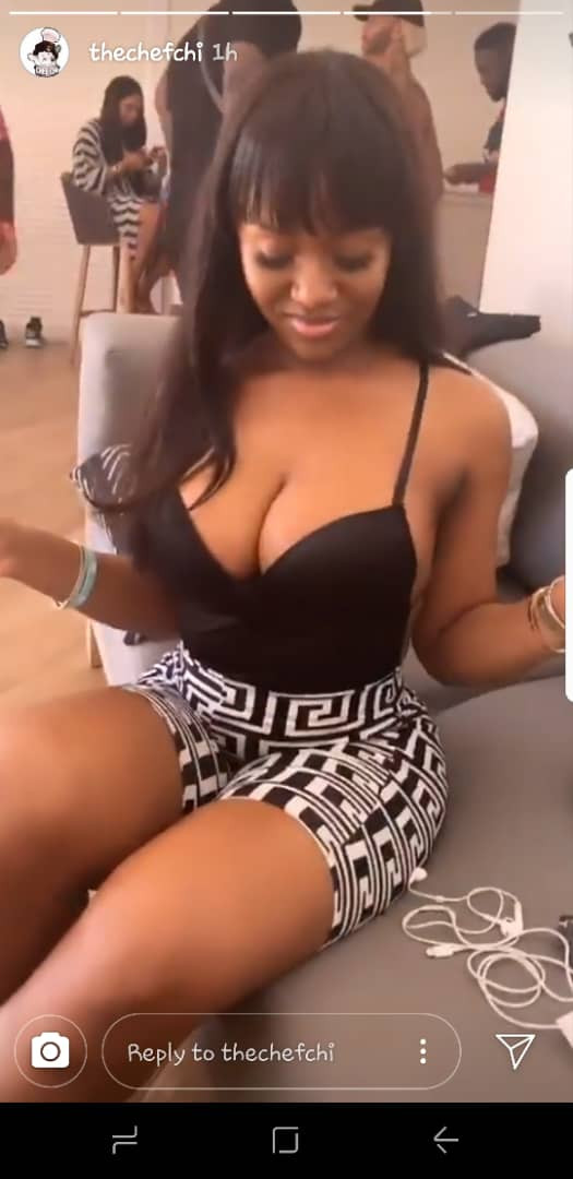 Chioma Flaunts Her Chest In The Bahamas (2)